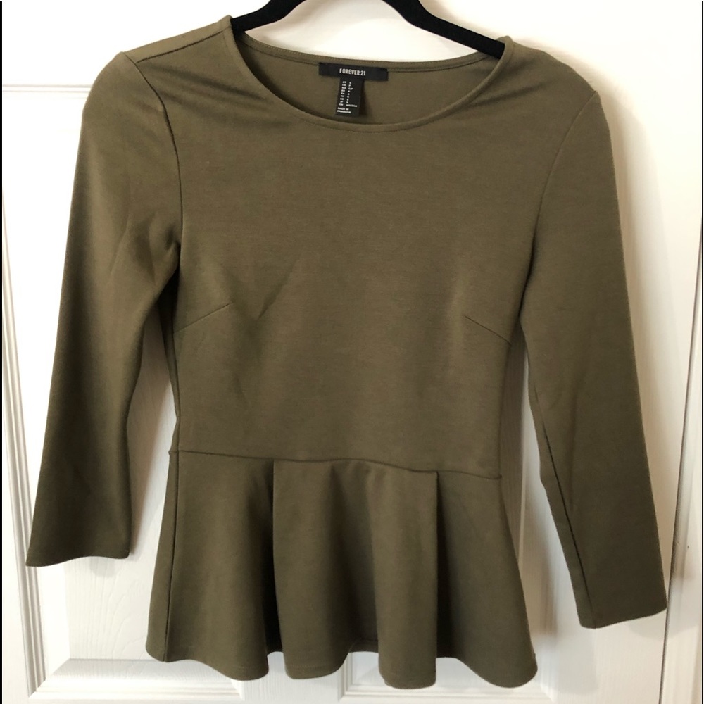 Forever21 olive green peplum top